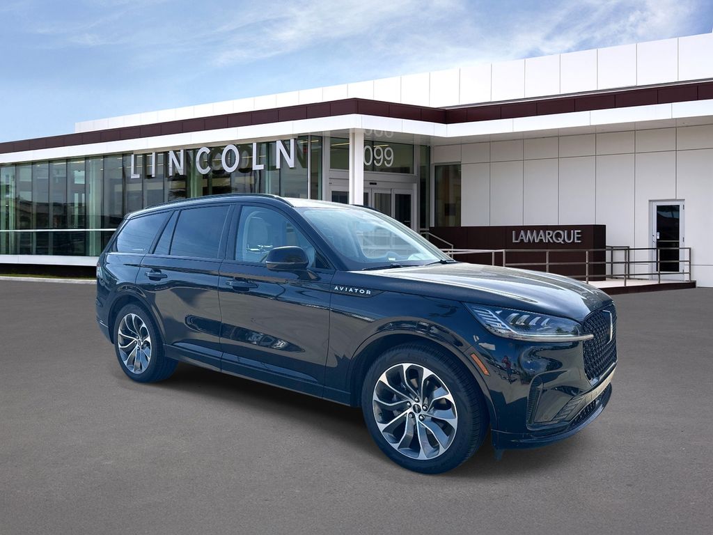 2026 Lincoln Aviator Premiere RWD's photo