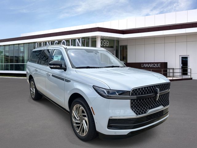 2025 Lincoln Navigator Reserve L's photo