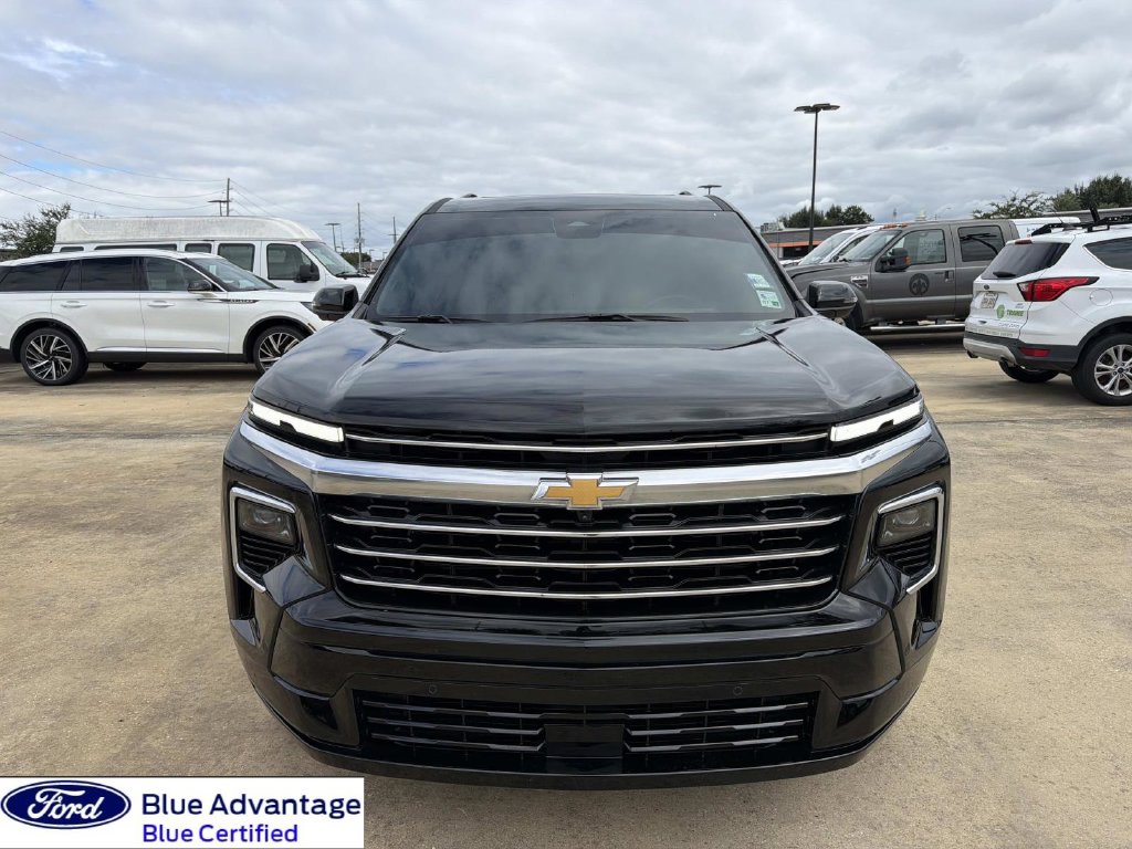 Used 2025 Chevrolet Traverse High Country SUV