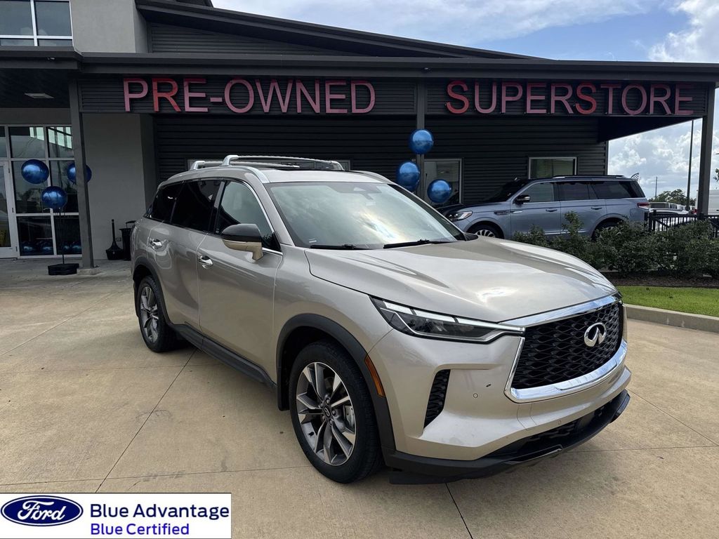 2024 INFINITI QX60 LUXE's photo