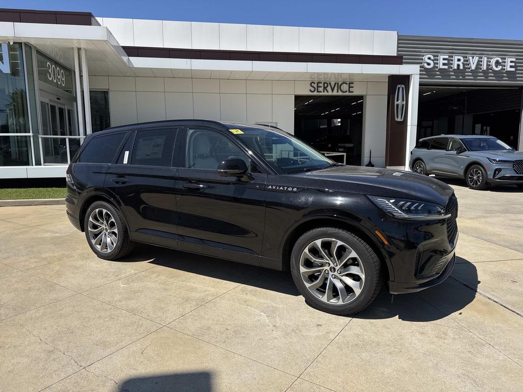 2026 Lincoln Aviator