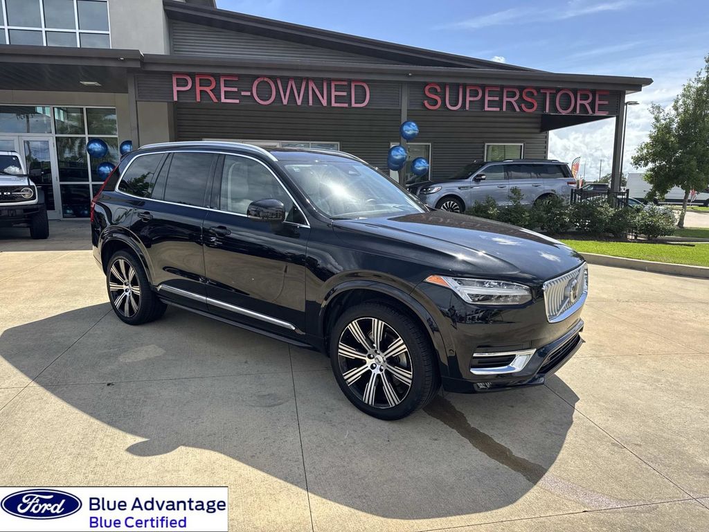 2023 Volvo XC90 B6 Ultimate 7-Seater 4WD's photo
