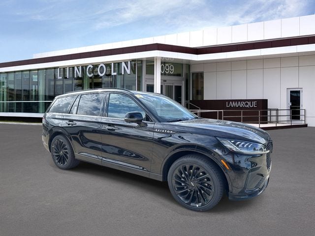 2025 Lincoln Aviator Reserve's photo