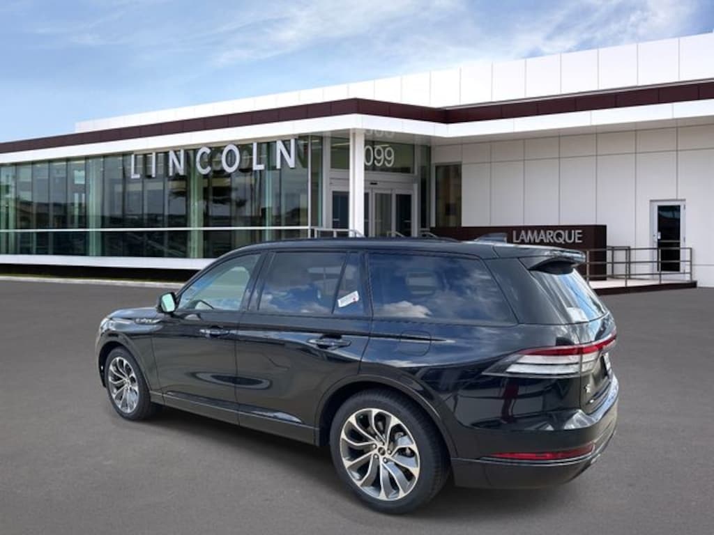 New 2026 Lincoln Aviator Premiere SUV