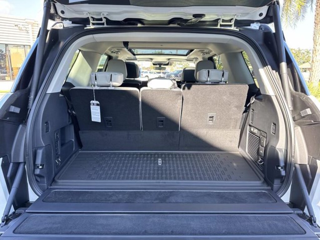 New 2025 Lincoln Navigator Reserve SUV