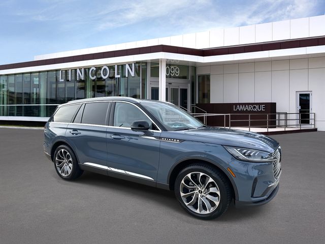 2025 Lincoln Aviator Premiere's photo
