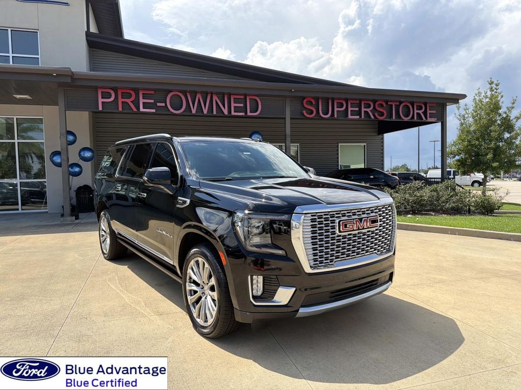 2023 GMC Yukon XL Denali