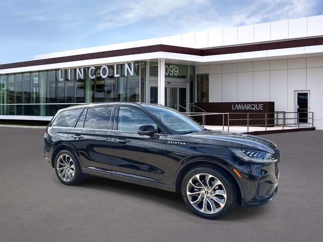 2025 Lincoln Aviator Premiere's photo