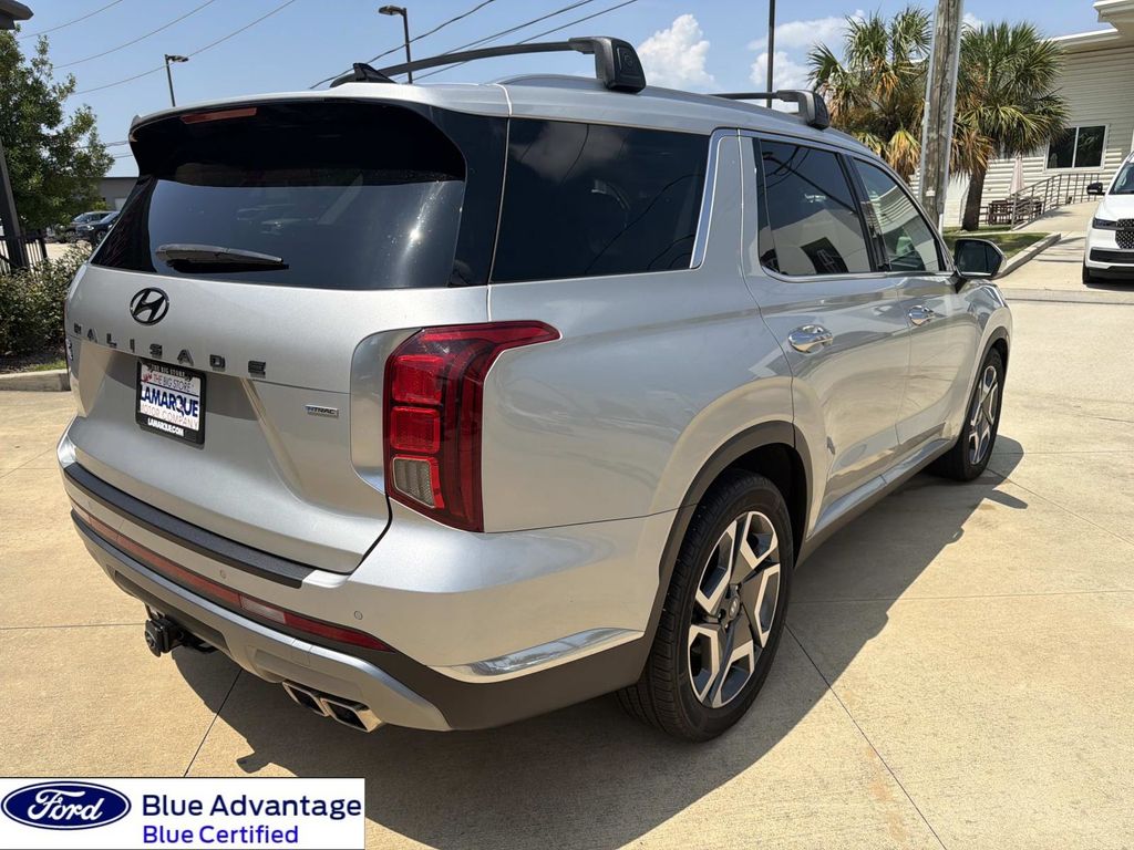 2023 Hyundai Palisade Limited - Photo 11