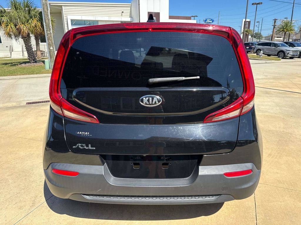 2021 Kia Soul LX - Photo 7