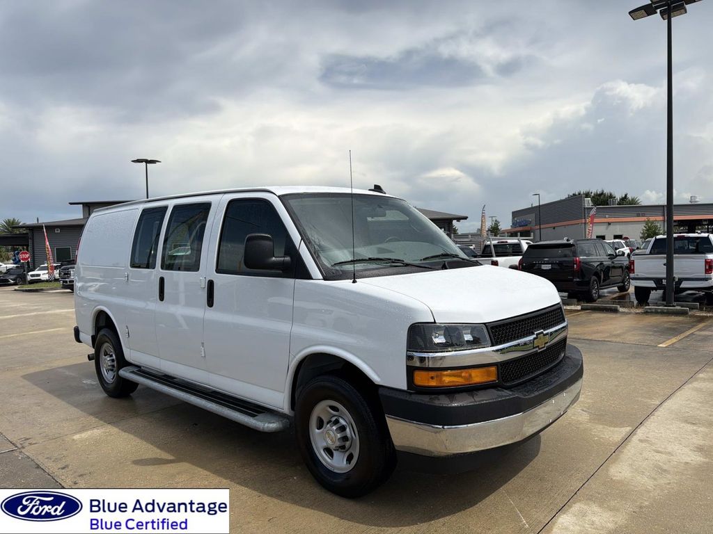 2024 Chevrolet Express 2500
