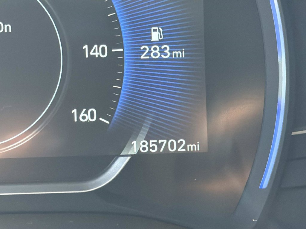 Used 2020 Hyundai Santa Fe SEL with VIN 5NMS33AD5LH231645 for sale in Kenner, LA