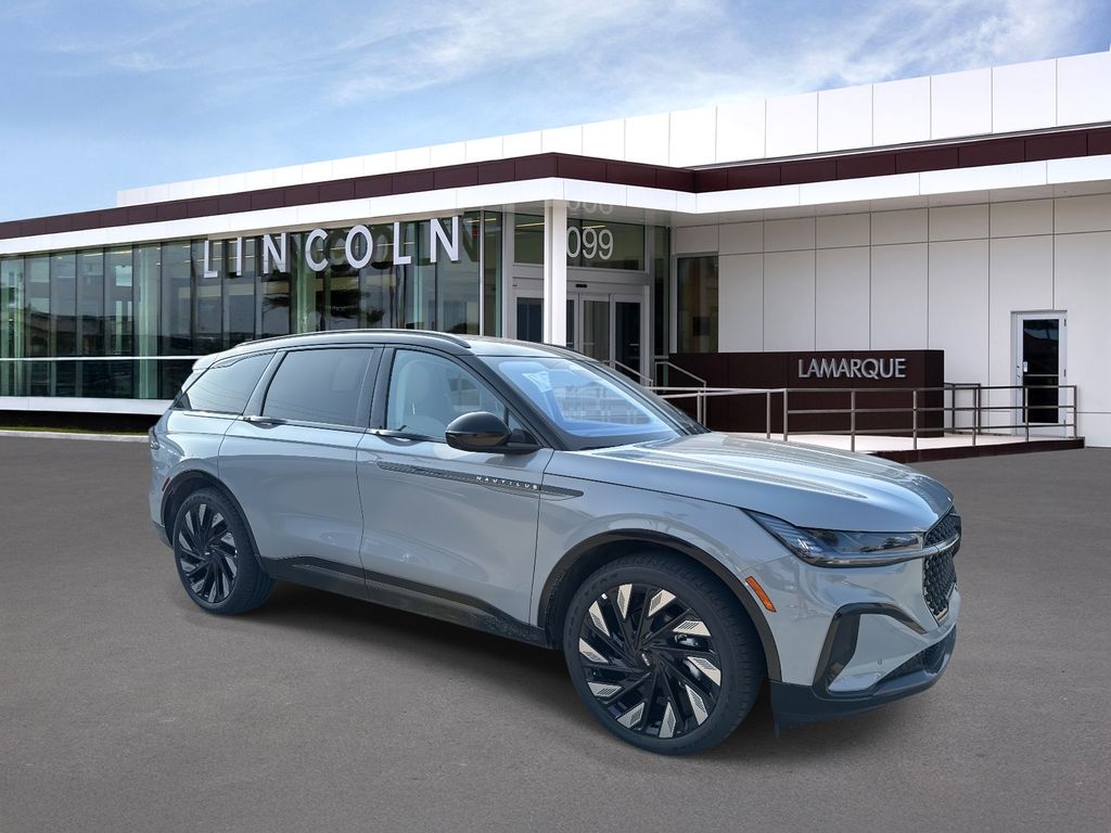 2026 Lincoln Nautilus Reserve AWD's photo
