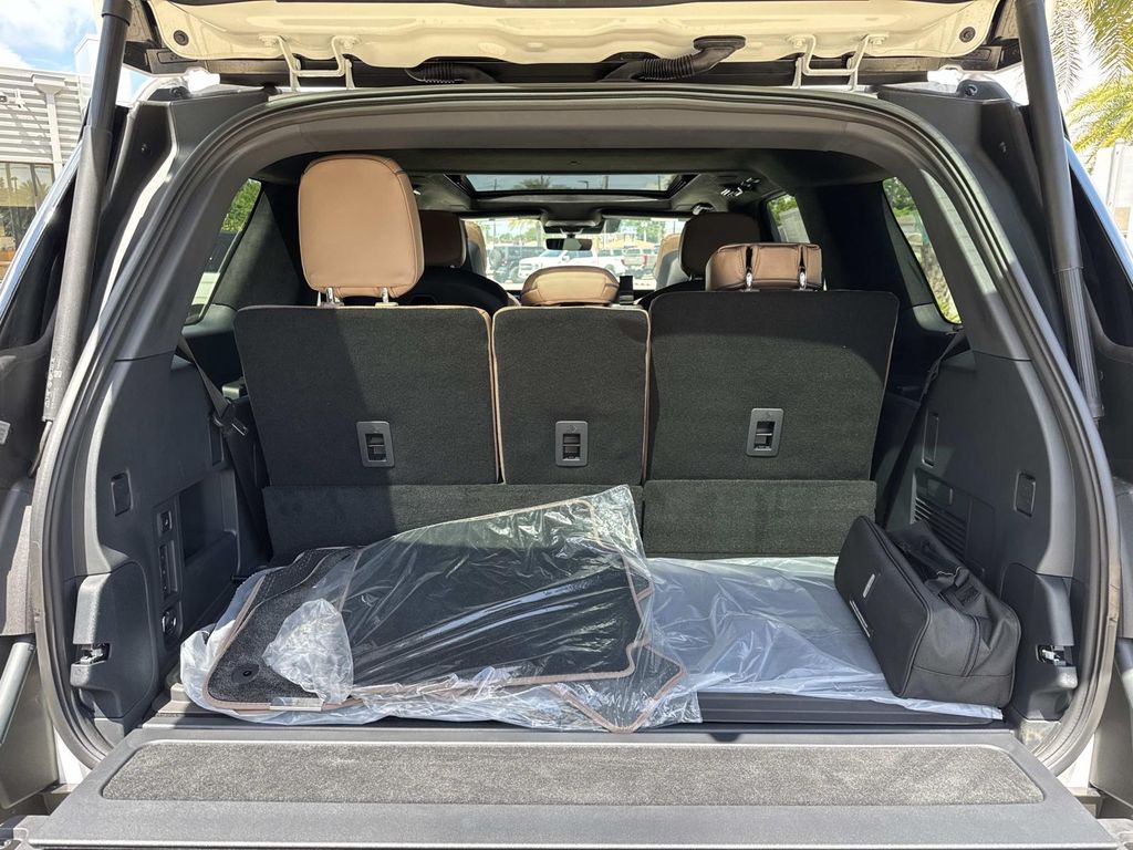 2026 Lincoln Navigator Black Label