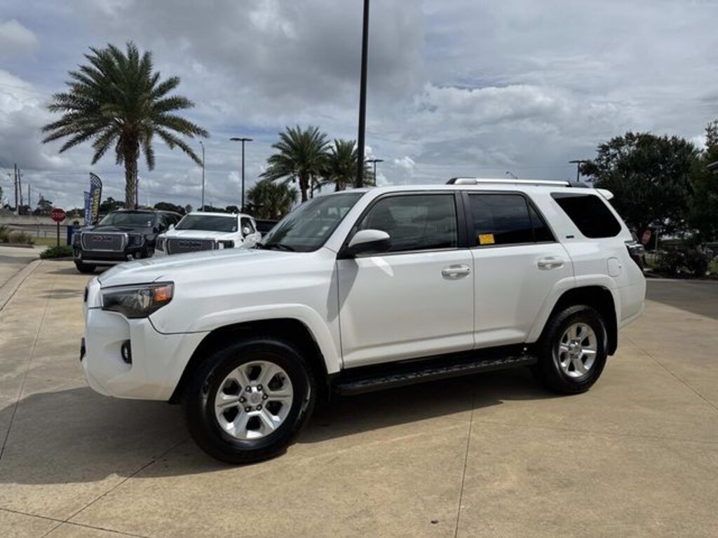 Used 2024 Toyota 4Runner SR5 SUV
