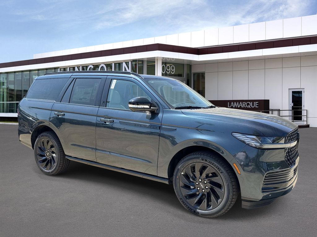 2026 Lincoln Navigator Reserve 4WD's photo