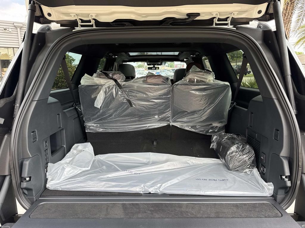 2026 Lincoln Navigator Reserve L