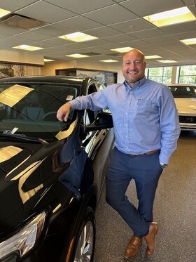Staff member JAMES ORLANDO from ID_a803c2359b85