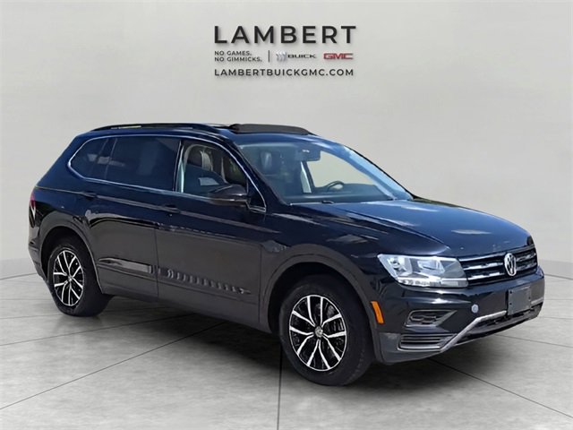 2019 Volkswagen Tiguan SEL R-Line photo 4