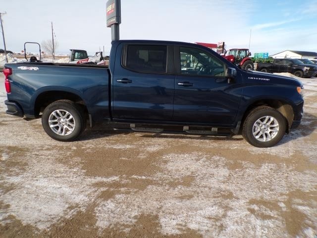 Used 2022 Chevrolet Silverado 1500 RST with VIN 2GCUDEED0N1500315 for sale in Onida, SD