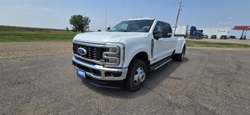 Used 2026 Ford F-350 Lariat Super Duty Crew Cab Long Bed Truck