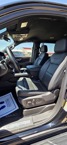 2025 GMC Yukon XL Denali - Photo 15