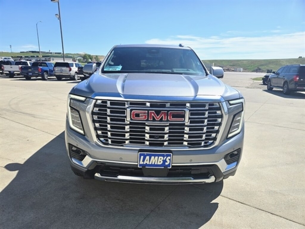Used 2025 GMC Yukon XL Denali SUV