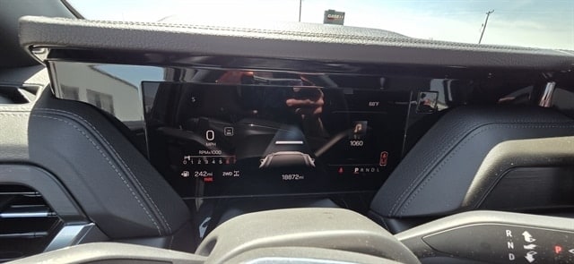 2025 GMC Yukon XL Denali - Photo 16