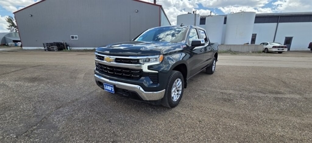 Used 2025 Chevrolet Silverado 1500 LT Crew Cab Short Bed Truck