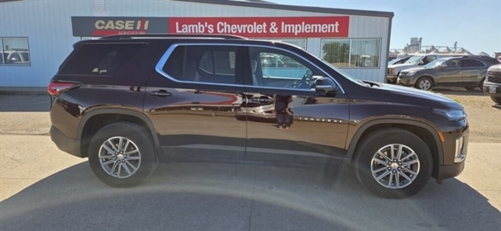 Used 2023 Chevrolet Traverse LT Cloth SUV
