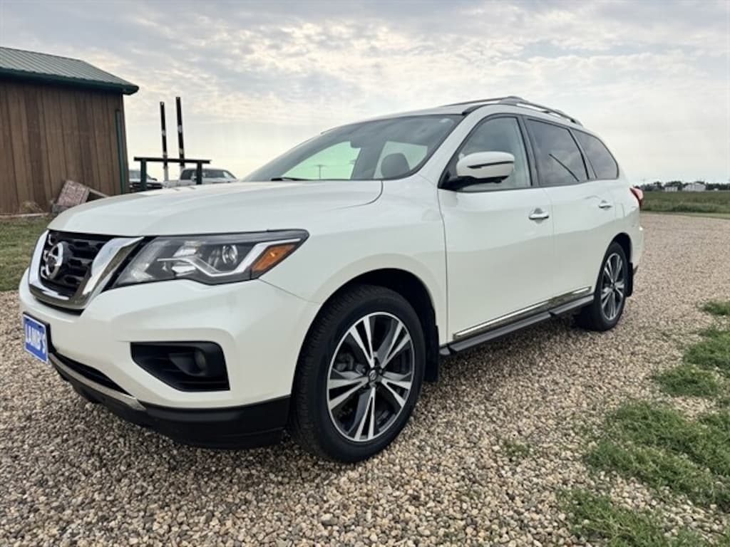 Used 2020 Nissan Pathfinder Platinum SUV