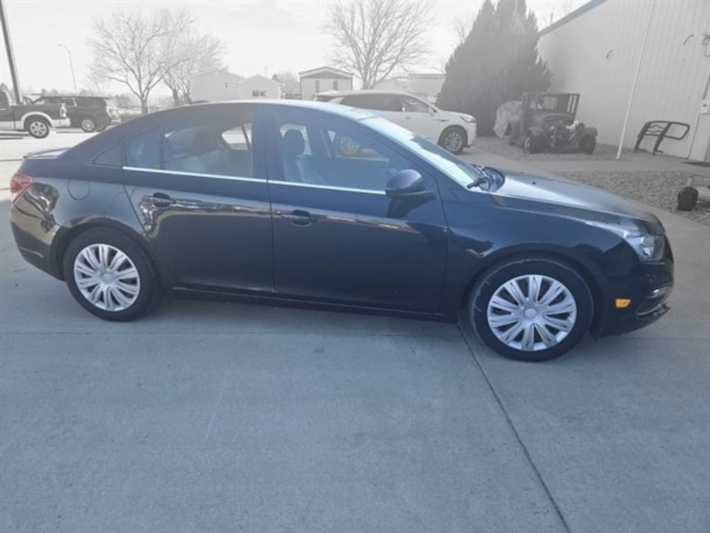 Used 2015 Chevrolet Cruze Diesel Sedan