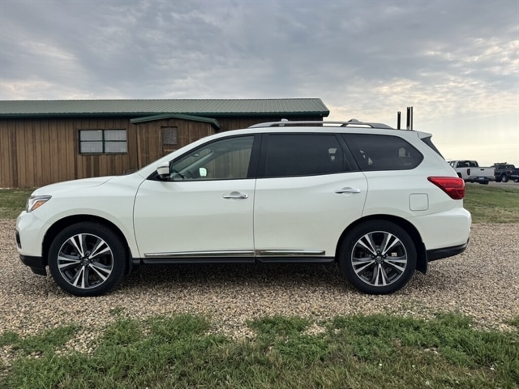 Used 2020 Nissan Pathfinder Platinum SUV