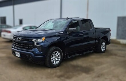 2022 Chevrolet Silverado 1500 RST Crew Cab Short Bed Truck