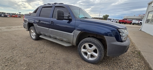 Used 2002 Chevrolet Avalanche 1500 Crew Cab Truck