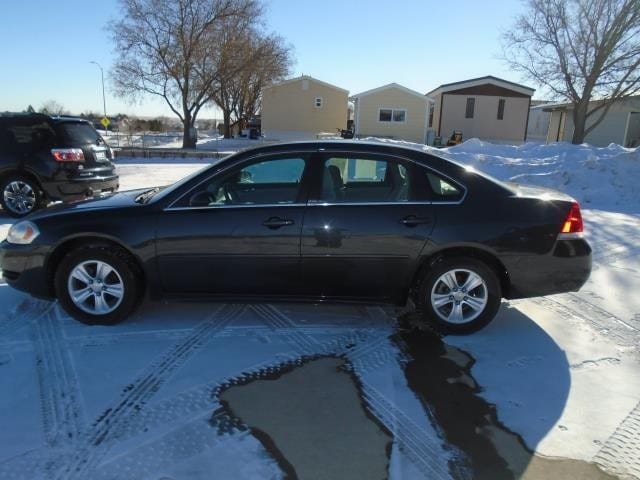 Used 2015 Chevrolet Impala Limited 1FL with VIN 2G1WA5E33F1139567 for sale in Onida, SD