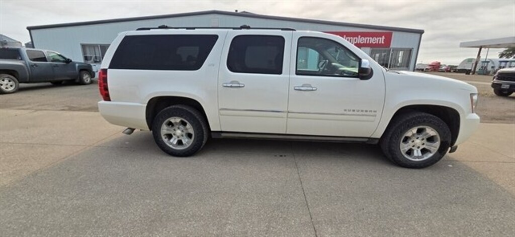 Used 2014 Chevrolet Suburban 1500 LTZ SUV