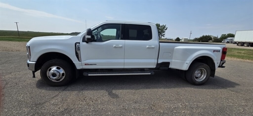 Used 2026 Ford F-350 Lariat Super Duty Crew Cab Long Bed Truck