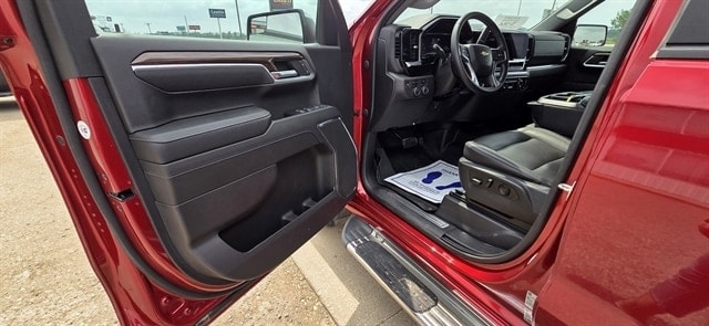 2023 Chevrolet Silverado 1500 LT - Photo 12