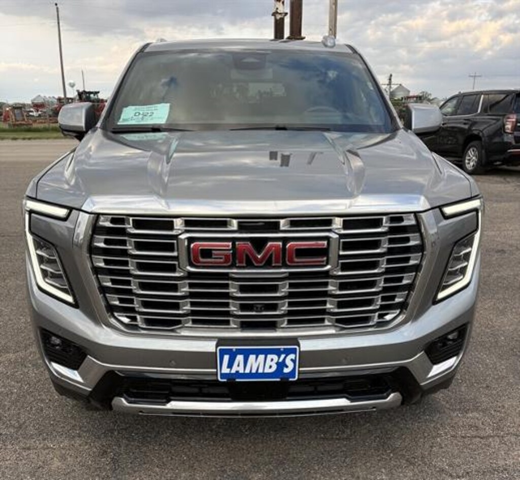 Used 2025 GMC Yukon XL Denali SUV