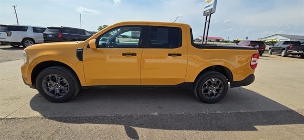 Used 2023 Ford Maverick XLT Crew Cab Short Bed Truck