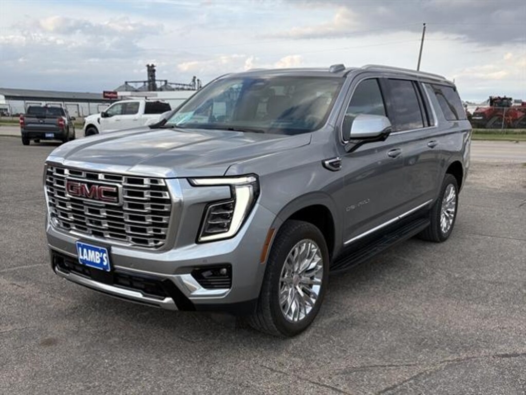 Used 2025 GMC Yukon XL Denali SUV