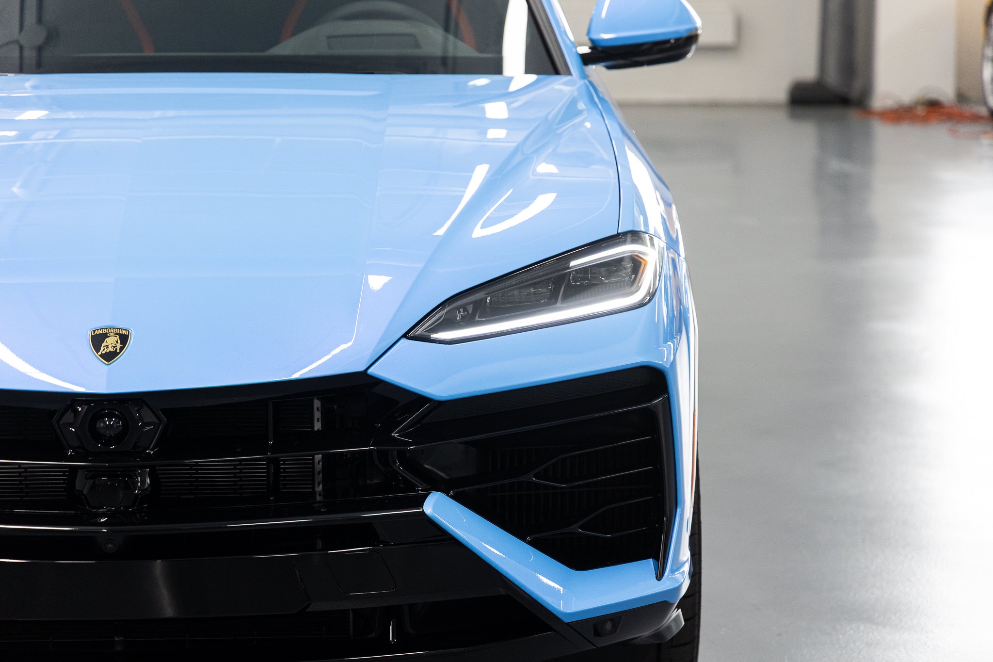 2026 Lamborghini Urus SE - Photo 9