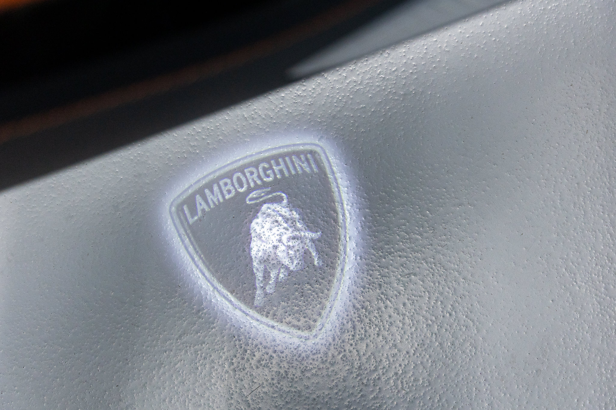 2026 Lamborghini Urus SE - Photo 28