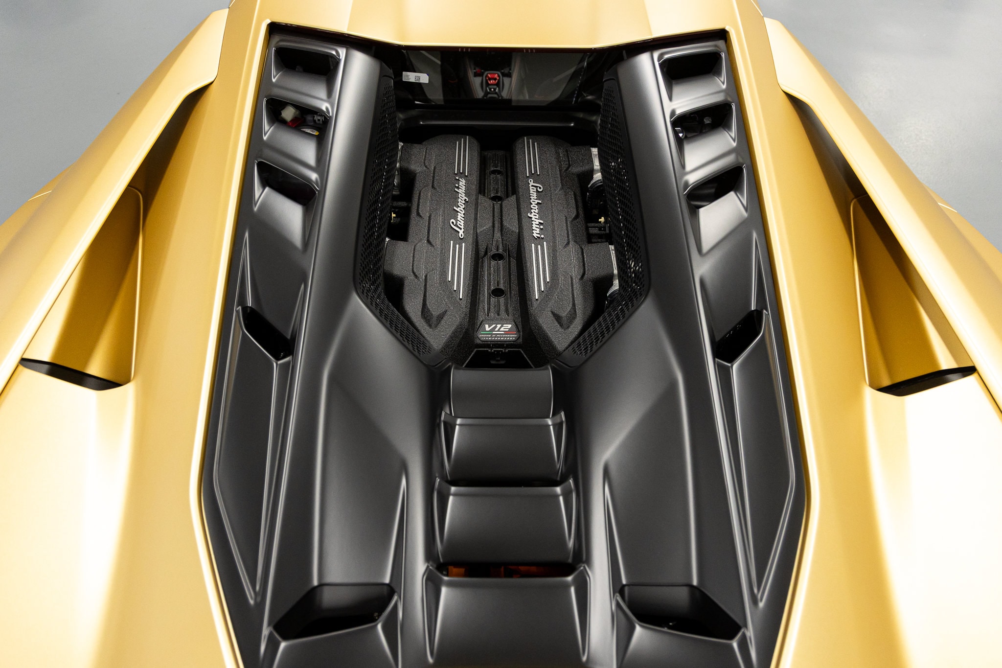 2026 Lamborghini Revuelto Base - Photo 32
