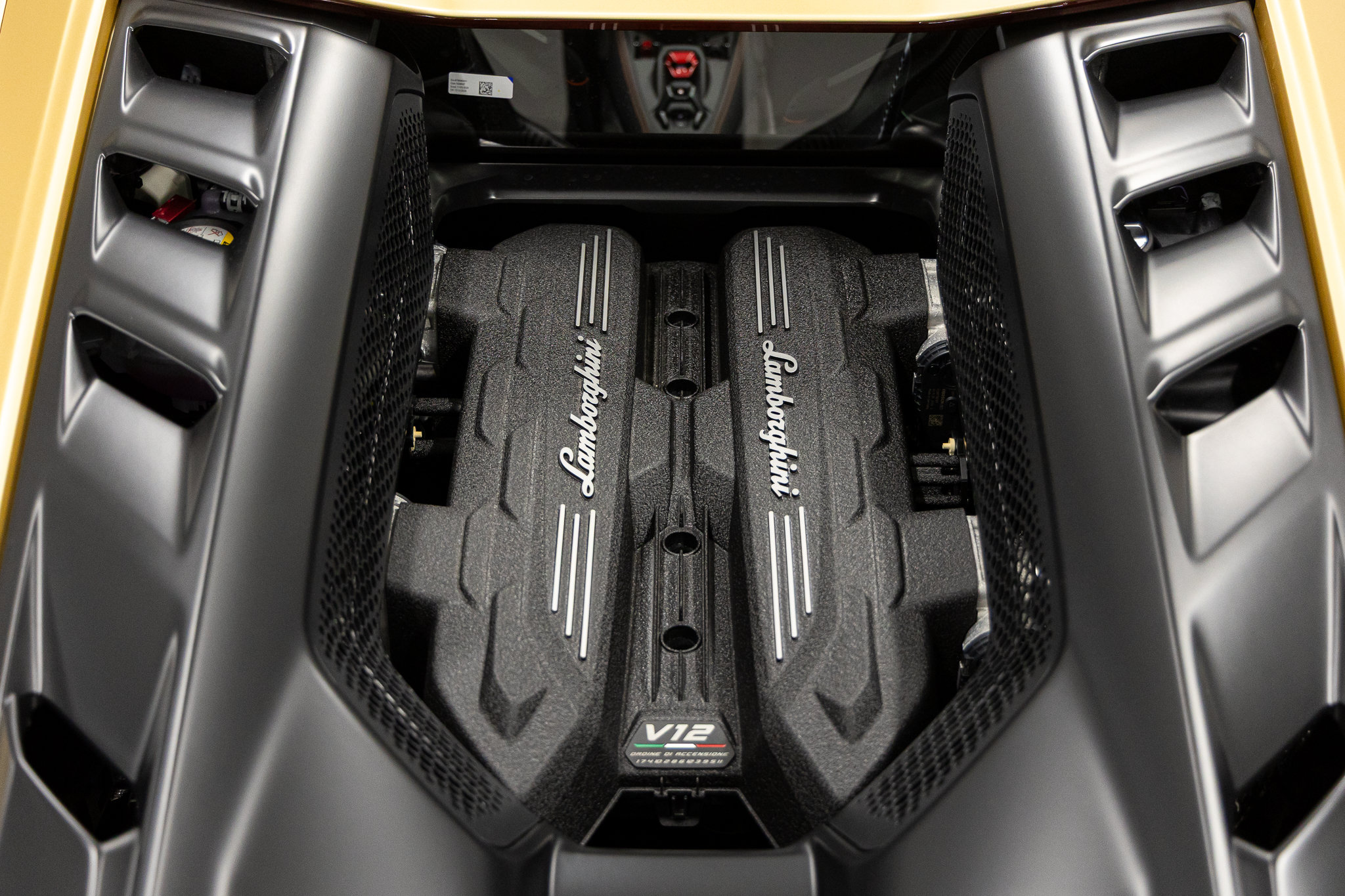 2026 Lamborghini Revuelto Base - Photo 33