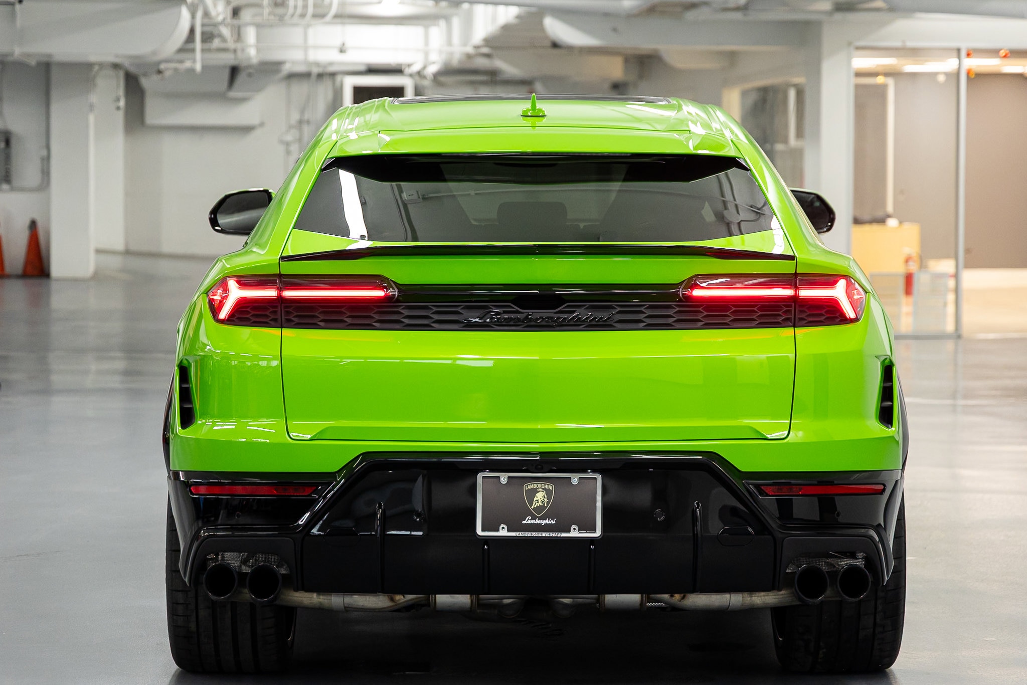 2026 Lamborghini Urus SE - Photo 5
