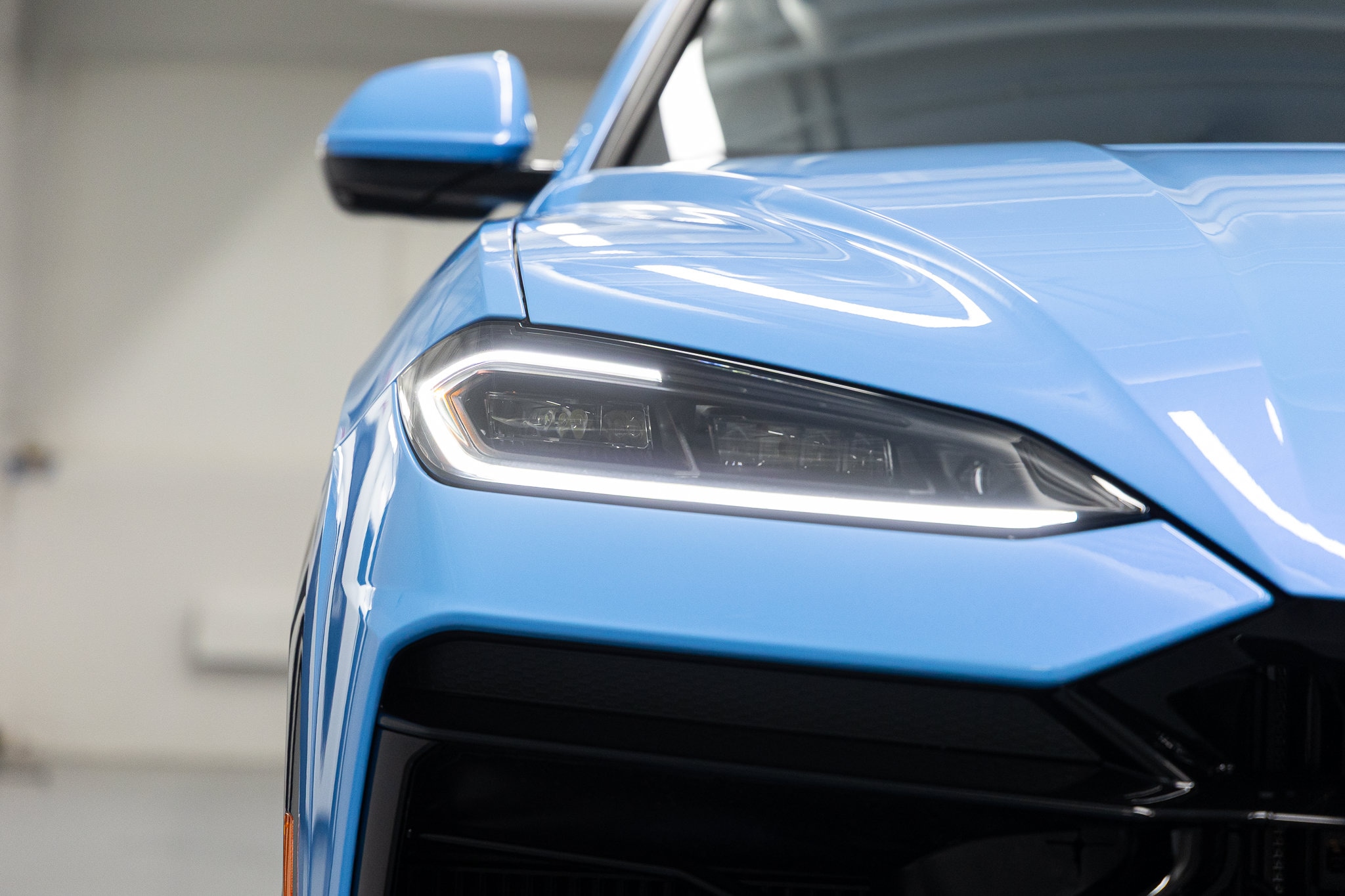 2026 Lamborghini Urus SE - Photo 10