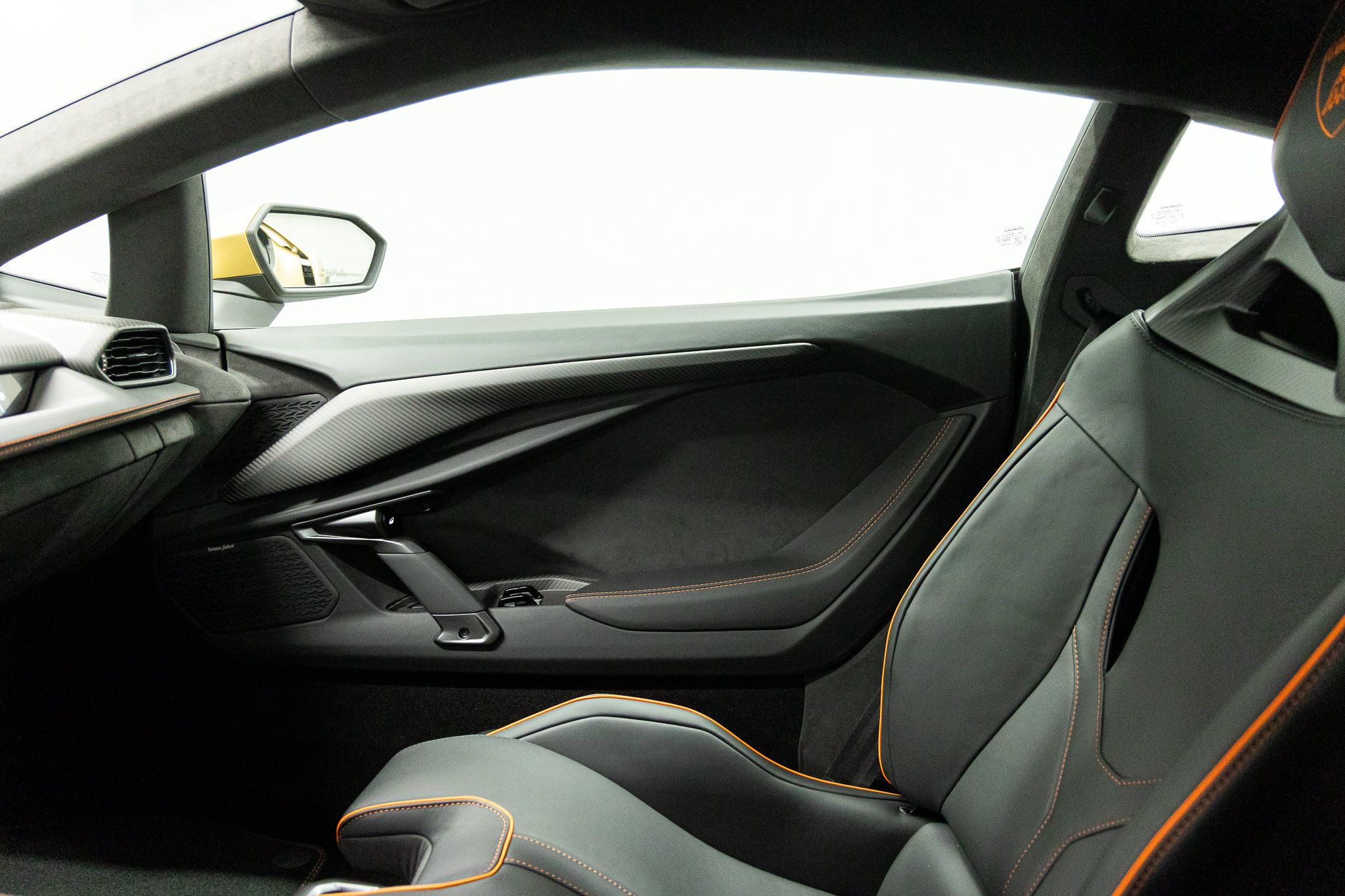 2026 Lamborghini Revuelto Base - Photo 57