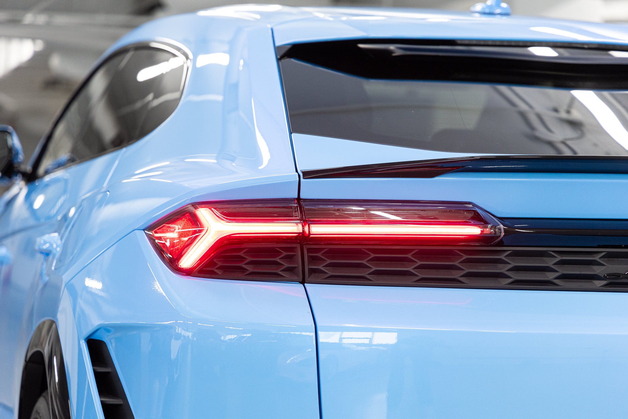 2026 Lamborghini Urus SE - Photo 24